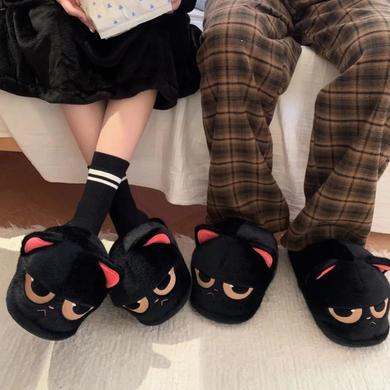 Chaussons Chat Pas Content