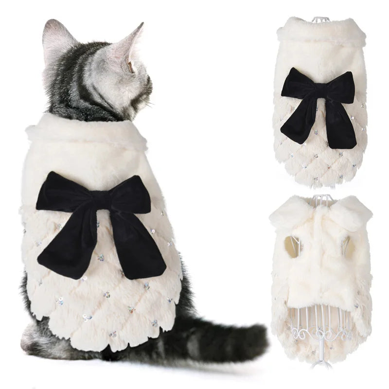 Manteau en Fourrure Blanche Pour Chat