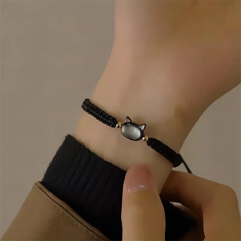 Bracelet chat japonais